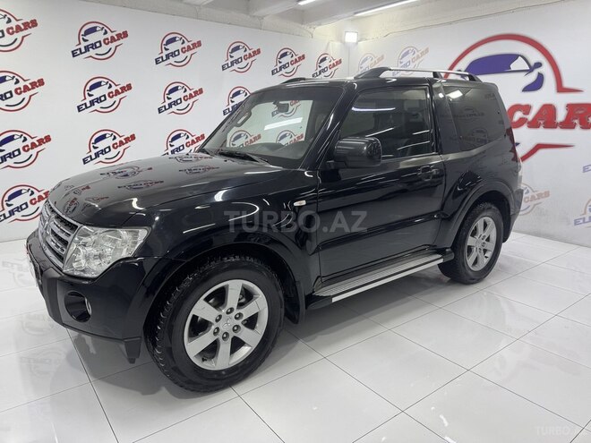 Mitsubishi Pajero 2009, 320,000 km - 3.2 l - Bakı