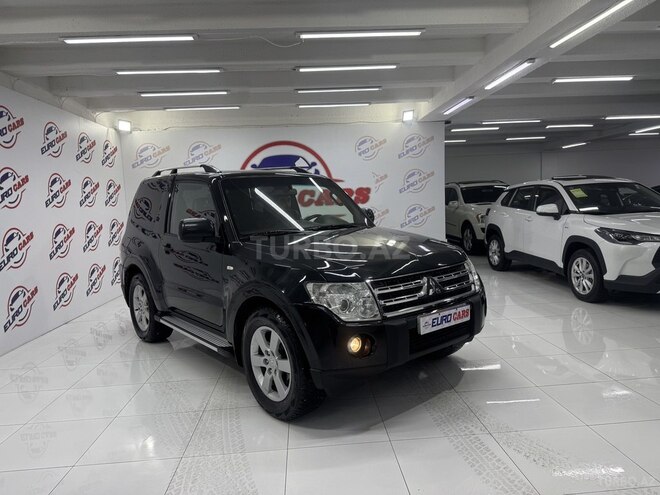 Mitsubishi Pajero 2009, 320,000 km - 3.2 l - Bakı