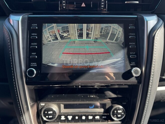Toyota Fortuner 2022, 24,812 km - 2.8 л - Bakı