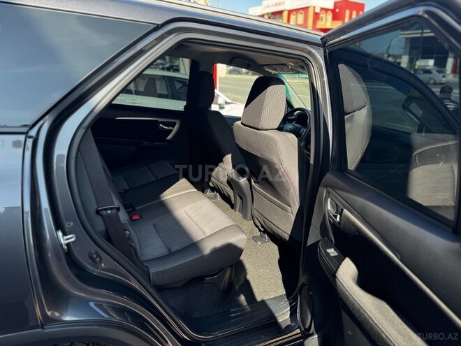Toyota Fortuner 2022, 24,812 km - 2.8 л - Bakı