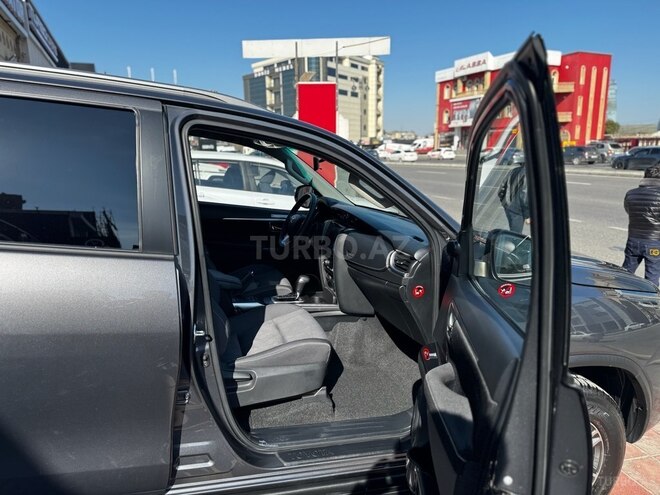 Toyota Fortuner 2022, 24,812 km - 2.8 л - Bakı