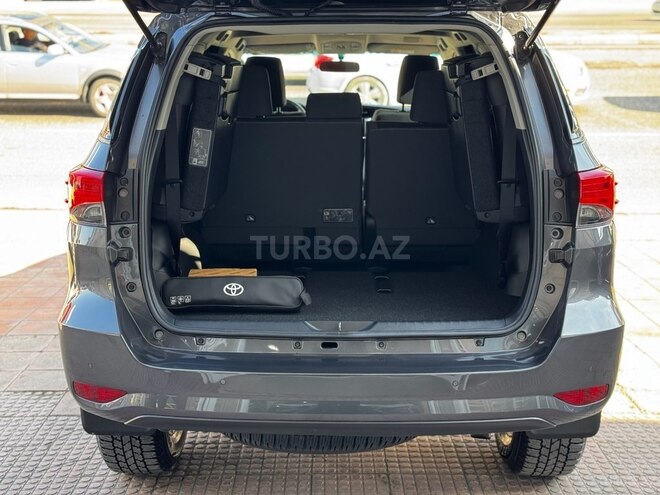 Toyota Fortuner 2022, 24,812 km - 2.8 л - Bakı