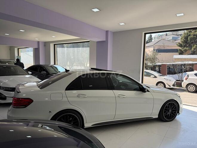 Mercedes E 220 d-4