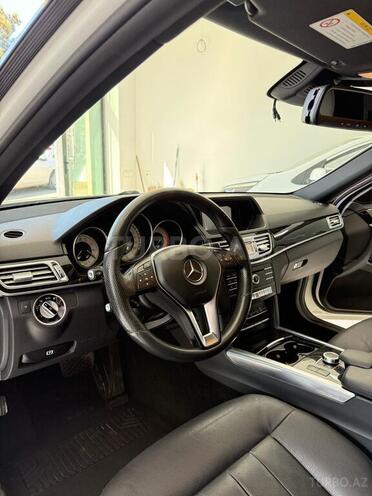 Mercedes E 220 d-11