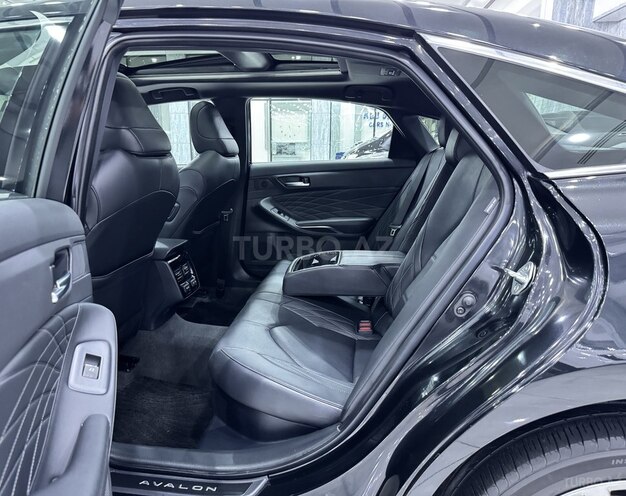 Toyota Avalon 2022, 32,100 km - 2.5 l - Bakı