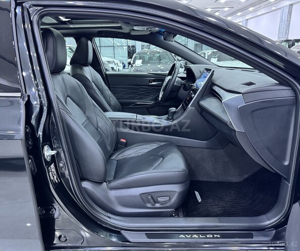 Toyota Avalon 2022, 32,100 km - 2.5 l - Bakı