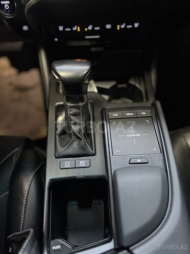 Lexus ES 300h 2021, 55,000 km - 2.5 л - Bakı
