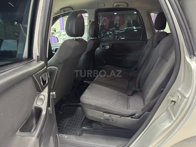 Opel Meriva-10