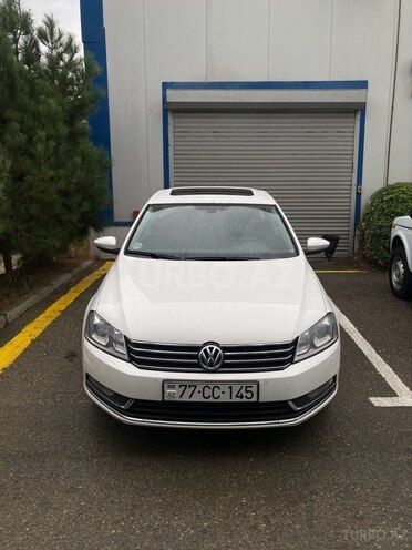 Volkswagen Passat 2014, 201,000 km - 1.8 l - Bakı