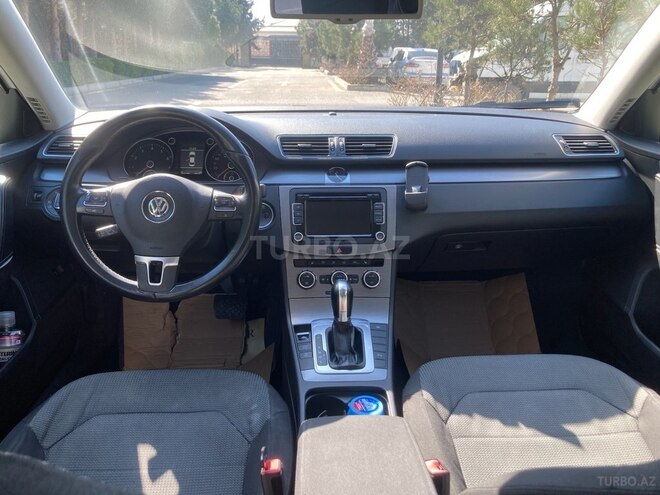 Volkswagen Passat 2014, 201,000 km - 1.8 l - Bakı