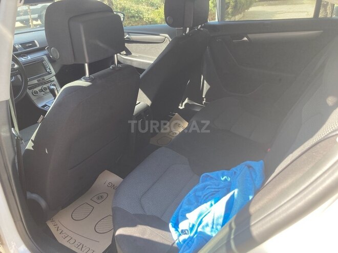 Volkswagen Passat 2014, 201,000 km - 1.8 l - Bakı