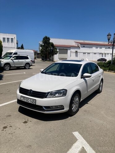 Volkswagen Passat 2014, 201,000 km - 1.8 l - Bakı
