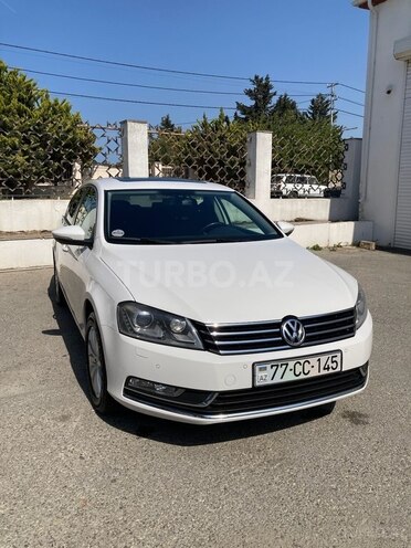Volkswagen Passat 2014, 201,000 km - 1.8 l - Bakı