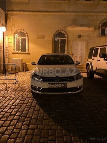 Volkswagen Passat 2014, 201,000 km - 1.8 l - Bakı