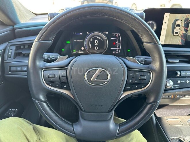Lexus ES 300h 2023, 23,000 km - 2.5 л - Bakı