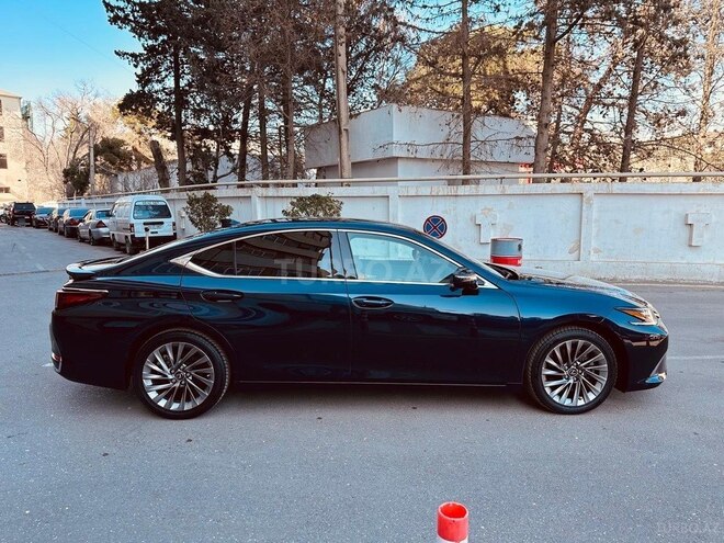 Lexus ES 300h 2023, 23,000 km - 2.5 л - Bakı