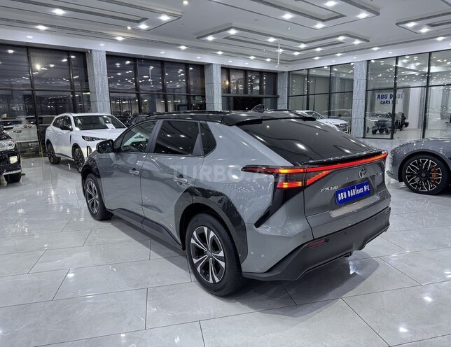 Toyota bZ4X 2022, 19,000 km - 0.0 l - Bakı
