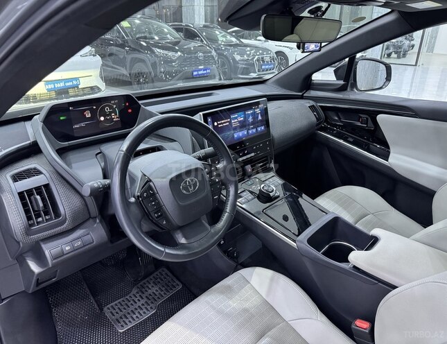 Toyota bZ4X 2022, 19,000 km - 0.0 l - Bakı