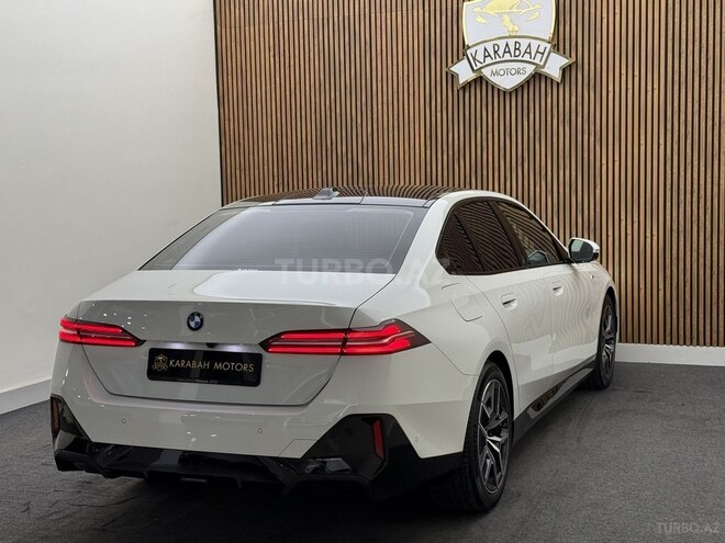 BMW 520-6