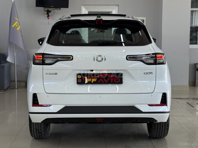 Changan Qiyuan Q05-7