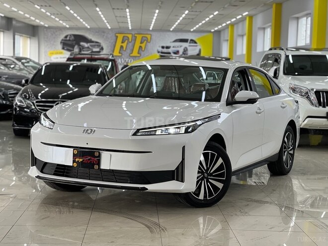Changan Qiyuan A05-1
