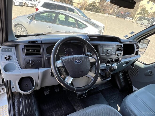 Ford Transit 2010, 152,000 km - 2.4 л - Bakı