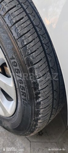 Kia Rio 2014, 356,000 km - 1.4 l - Qazax