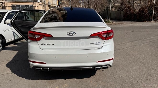 Hyundai Sonata-3