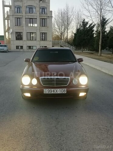 Mercedes E 220 d 2000, 507,887 km - 2.2 l - Xaçmaz