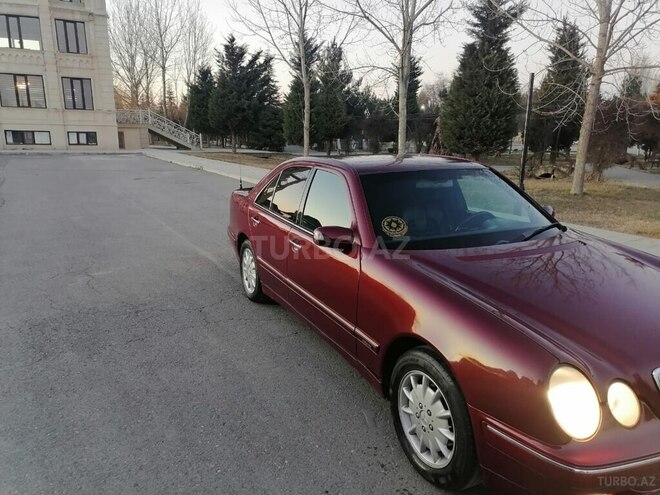 Mercedes E 220 d 2000, 507,887 km - 2.2 l - Xaçmaz