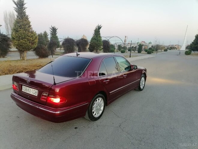 Mercedes E 220 d 2000, 507,887 km - 2.2 l - Xaçmaz