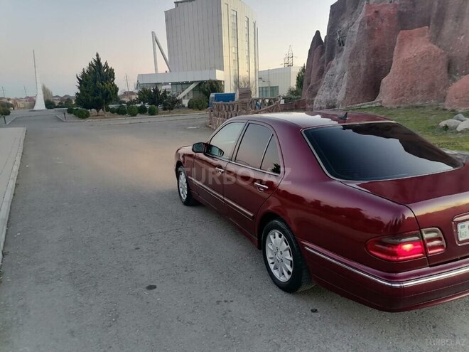 Mercedes E 220 d 2000, 507,887 km - 2.2 l - Xaçmaz