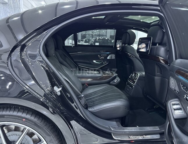 Mercedes S 560 4MATIC 2018, 117,000 km - 4.0 l - Bakı