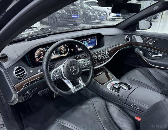 Mercedes S 560 4MATIC 2018, 117,000 km - 4.0 l - Bakı