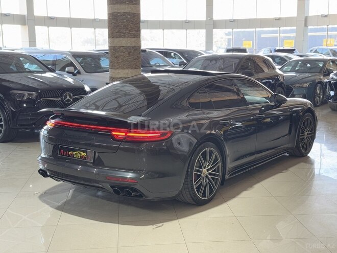 Porsche Panamera GTS 2019, 37,000 km - 4.0 l - Bakı