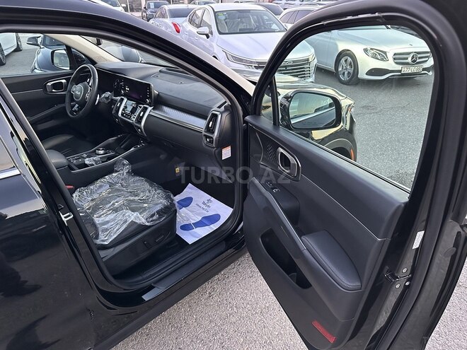 Kia Sorento-16