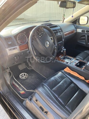 Volkswagen Touareg-11