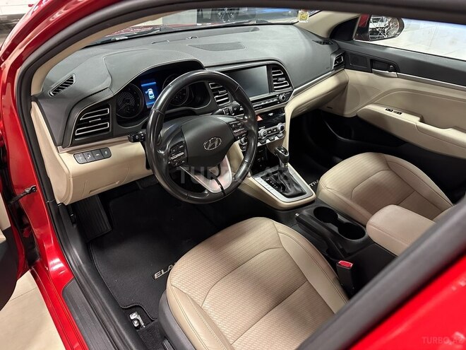 Hyundai Elantra 2019, 230,000 km - 2.0 л - Bakı