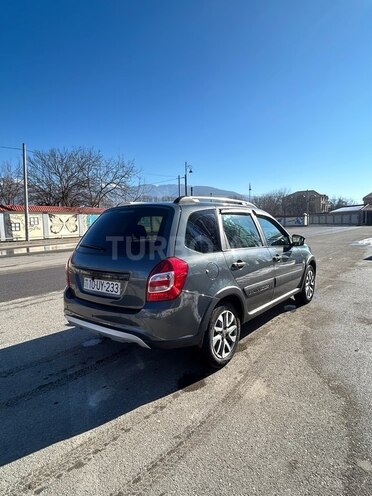 LADA (VAZ)  2021, 55,604 km - 1.6 l - İsmayıllı
