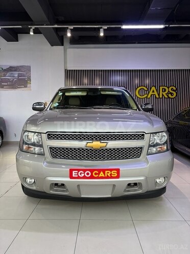 Chevrolet Suburban 2008, 167,000 km - 5.3 l - Bakı