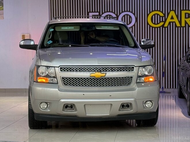 Chevrolet Suburban 2008, 167,000 km - 5.3 l - Bakı