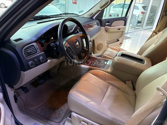 Chevrolet Suburban 2008, 167,000 km - 5.3 l - Bakı