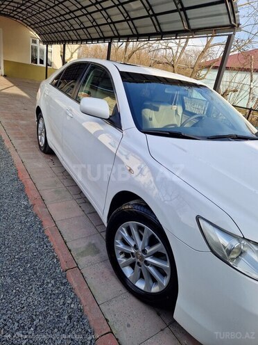 Toyota Camry-4