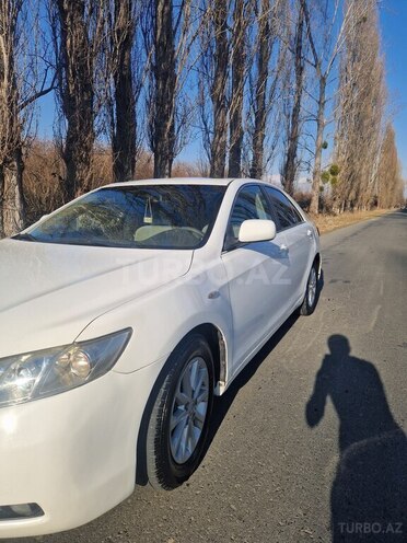 Toyota Camry-7