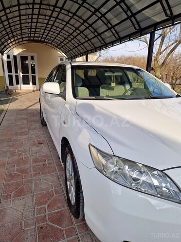 Toyota Camry-8