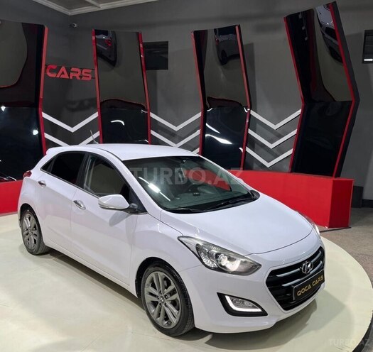 Hyundai i30-3