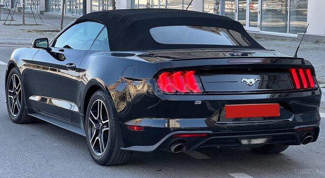 Ford Mustang 2019, 120,000 km - 2.3 л - Bakı
