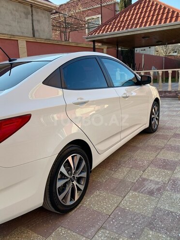 Hyundai Accent 2015, 160,000 km - 1.4 l - Bakı