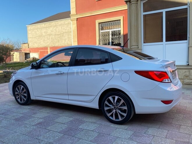 Hyundai Accent 2015, 160,000 km - 1.4 l - Bakı