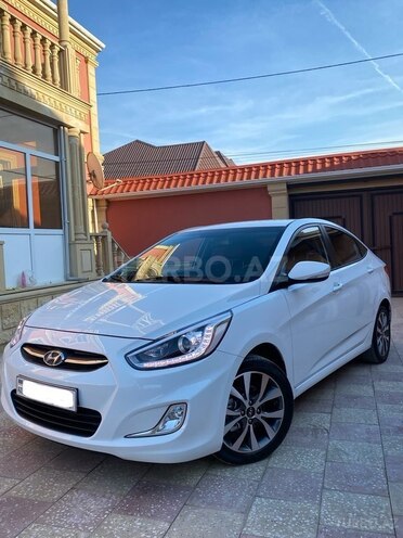 Hyundai Accent 2015, 160,000 km - 1.4 l - Bakı